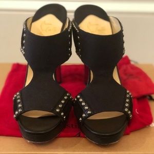 Christian Louboutin's Hassaneta